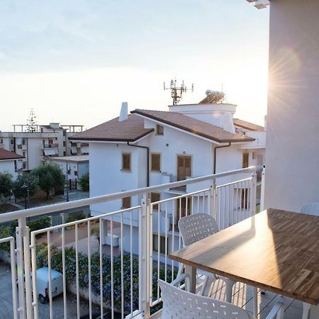 Apartments Сперлонга Екстериор снимка