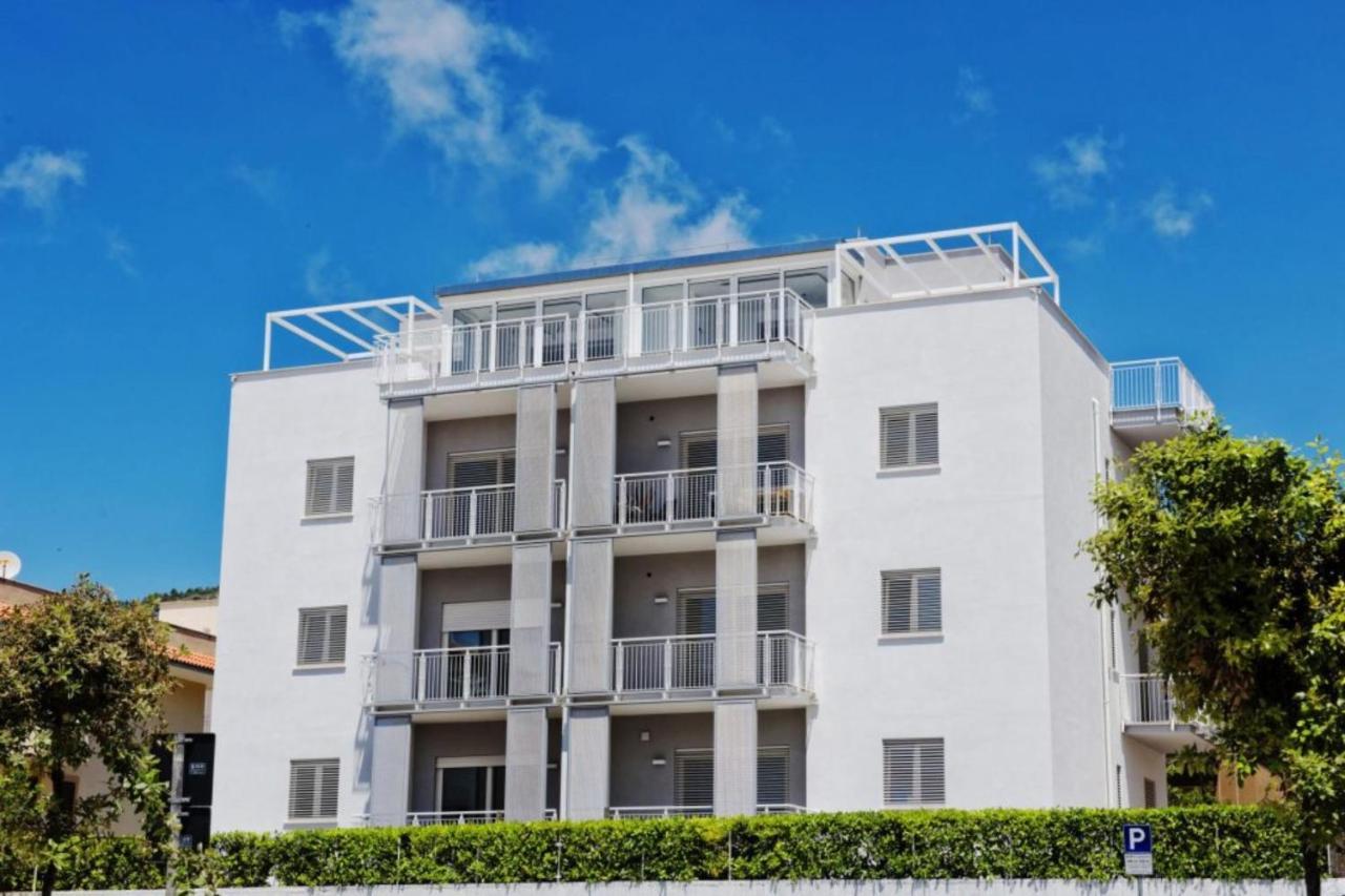 Apartments Сперлонга Екстериор снимка